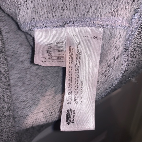 🍁 Roots Original Kanga Hoodie 🍁 - Picture 9 of 9